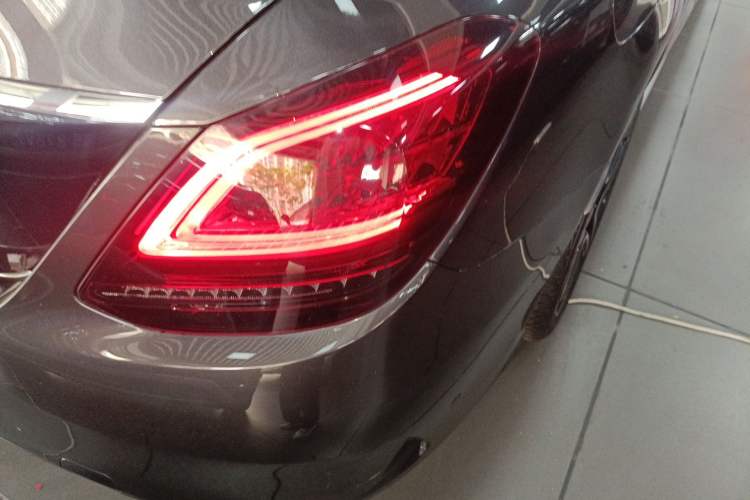 Used Mercedes-Benz C-Class 2021 C 260 L Sport Edition Star Collection Exterior 3