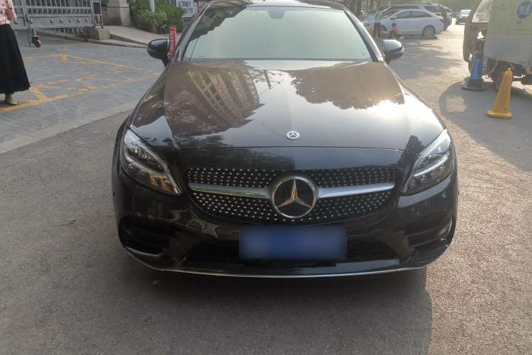 Used Mercedes-Benz C-Class 2021 C 260 Coupe Exterior 4