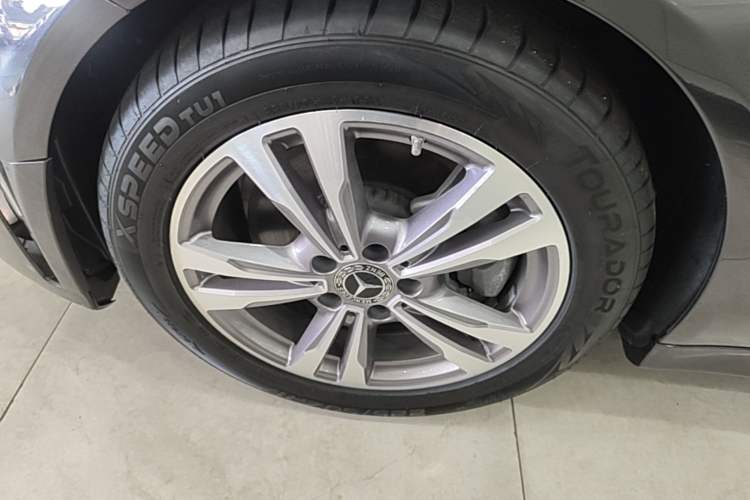 Used Mercedes-Benz C-Class 2021 C 200 L Fashion Edition Sport Version Exterior 4