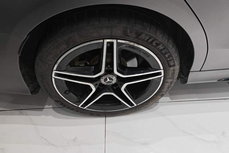 Used Mercedes-Benz C-Class 2021 C 260 L Sport Edition Star Collection Exterior 5