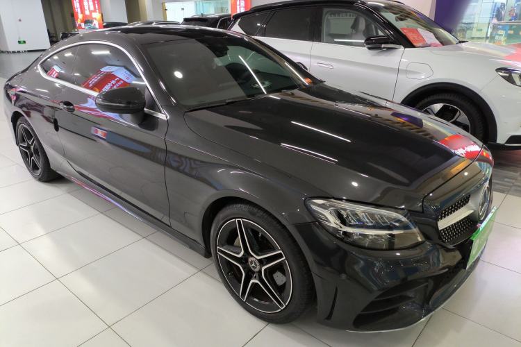 Used Mercedes-Benz C-Class 2021 C 260 Coupe Front Right 45 Deg