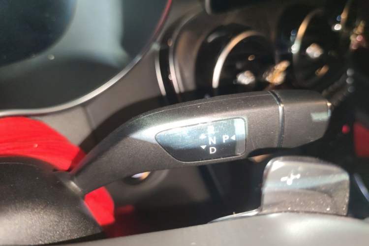 Used Mercedes-Benz C-Class 2021 C 260 L Sport Edition Gear Lever