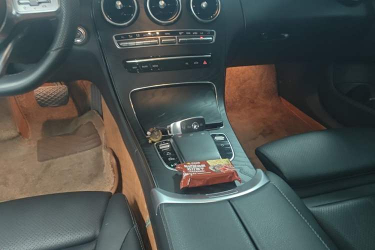 Used Mercedes-Benz C-Class 2021 C 260 L Sport Edition Gear Lever