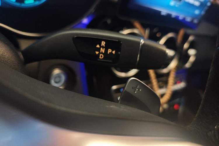 Used Mercedes-Benz C-Class 2021 C 260 Star Edition Gear Lever