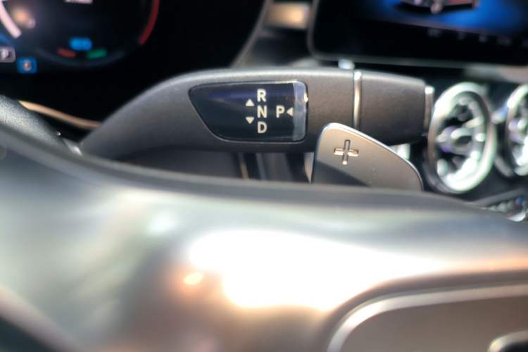 Used Mercedes-Benz C-Class 2021 C 260 L Sport Edition Star Collection Gear Lever