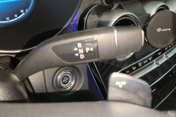 Used Mercedes-Benz C-Class 2021 C 260 Coupe Gear Lever