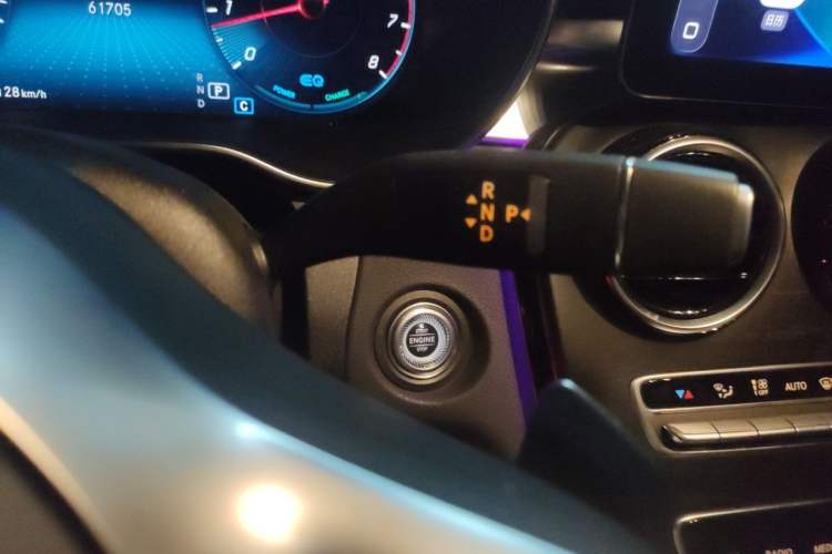 Used Mercedes-Benz C-Class 2021 C 260 L Sport Edition Star Collection Gear Lever
