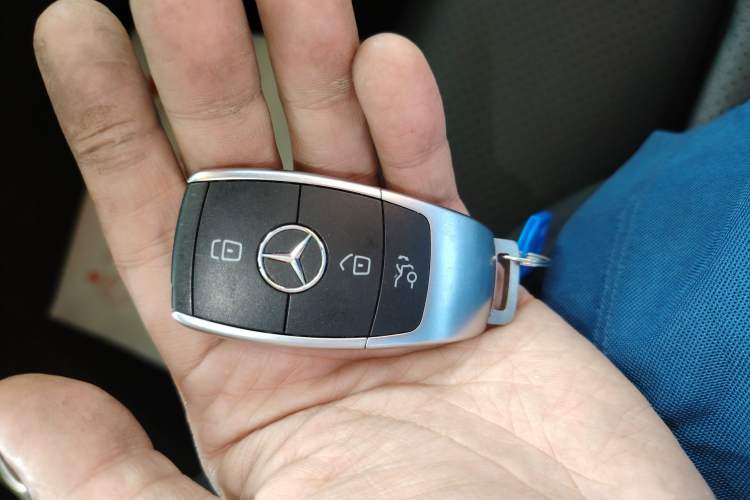 Used Mercedes-Benz C-Class 2021 C 260 Coupe Interior 1