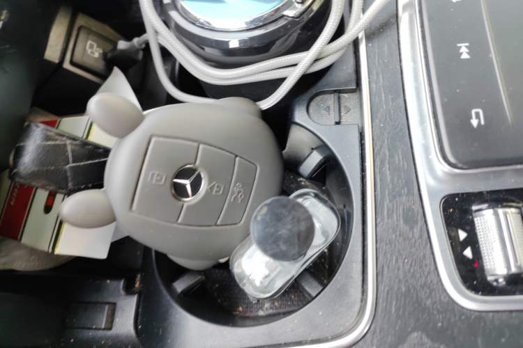 Used Mercedes-Benz C-Class 2021 C 260 Coupe Interior 1