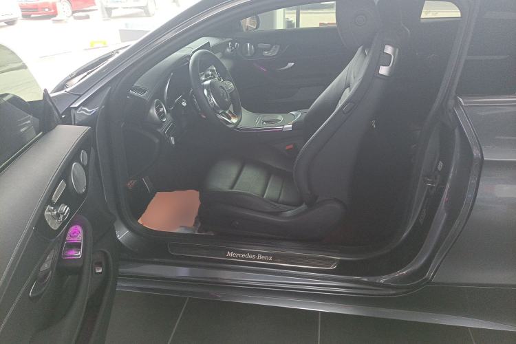 Used Mercedes-Benz C-Class 2021 C 260 Coupe Interior 3