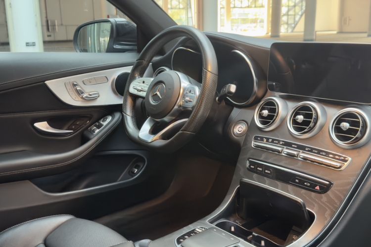 Used Mercedes-Benz C-Class 2021 C 260 Coupe Interior 5