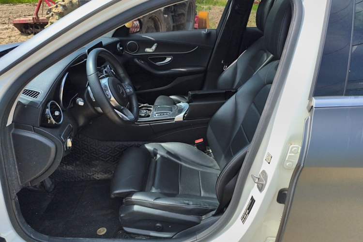 Used Mercedes-Benz C-Class 2021 C 200 L Fashion Edition Sport Version Left Front Seat