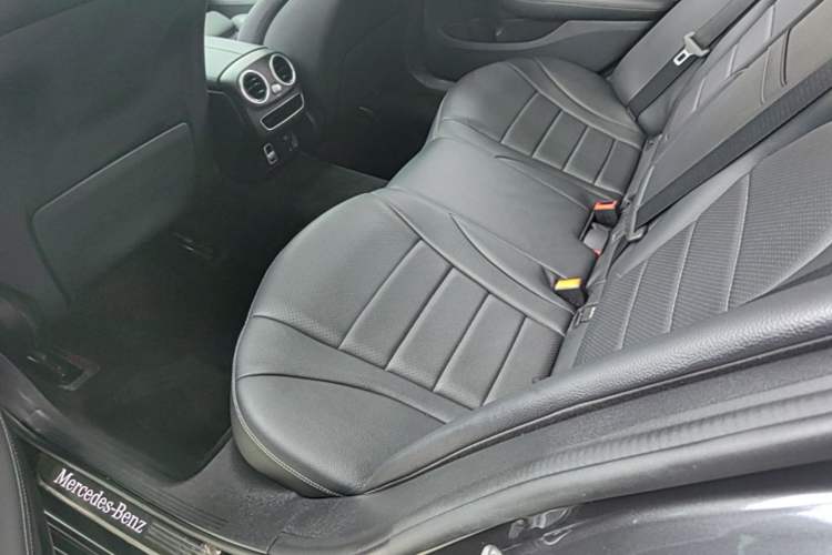 Used Mercedes-Benz C-Class 2021 C 200 L Fashion Edition Sport Version Left Rear Seat
