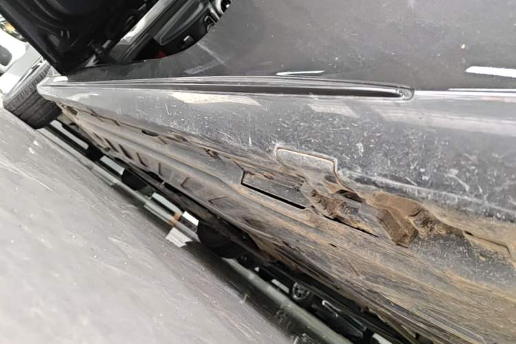 Used Mercedes-Benz C-Class 2021 C 260 Coupe Left Side Sill