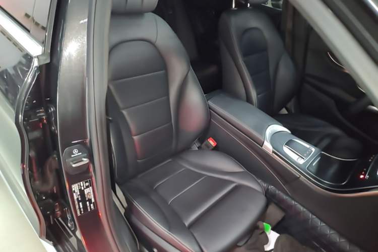 Used Mercedes-Benz C-Class 2021 C 260 L Sport Edition Right Front Seat