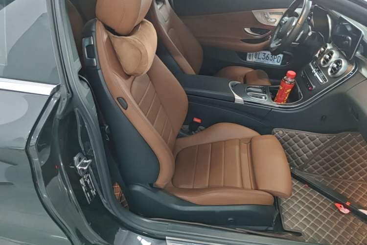 Used Mercedes-Benz C-Class 2021 C 260 Coupe Right Front Seat