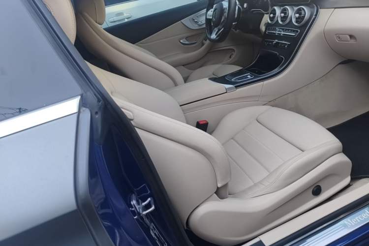 Used Mercedes-Benz C-Class 2021 C 260 Coupe Right Front Seat