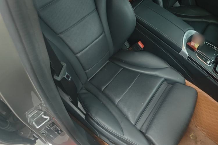 Used Mercedes-Benz C-Class 2021 C 260 L Sport Edition Right Front Seat