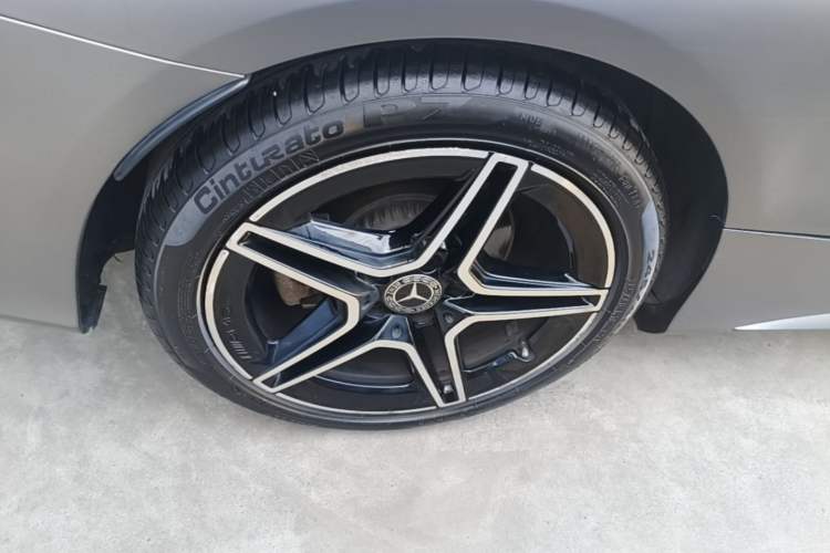 Used Mercedes-Benz C-Class 2021 C 260 Coupe Right Rear Wheel Hub