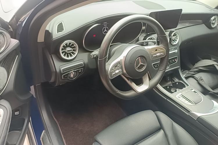 Used Mercedes-Benz C-Class 2021 C 260 L Sport Edition Star Collection Steering Wheel