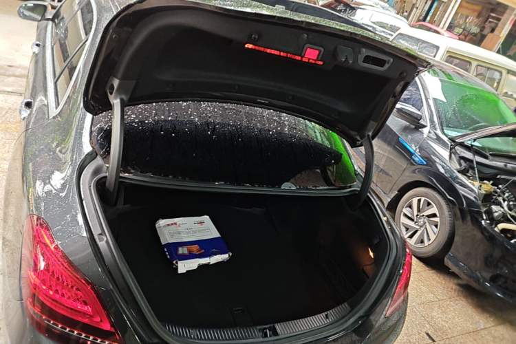 Used Mercedes-Benz C-Class 2021 C 200 L Fashion Edition Sport Version Trunk