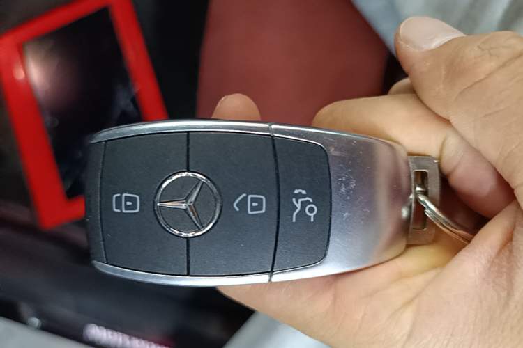 Used Mercedes-Benz C-Class 2021 C 260 Star Edition Vehicle Key