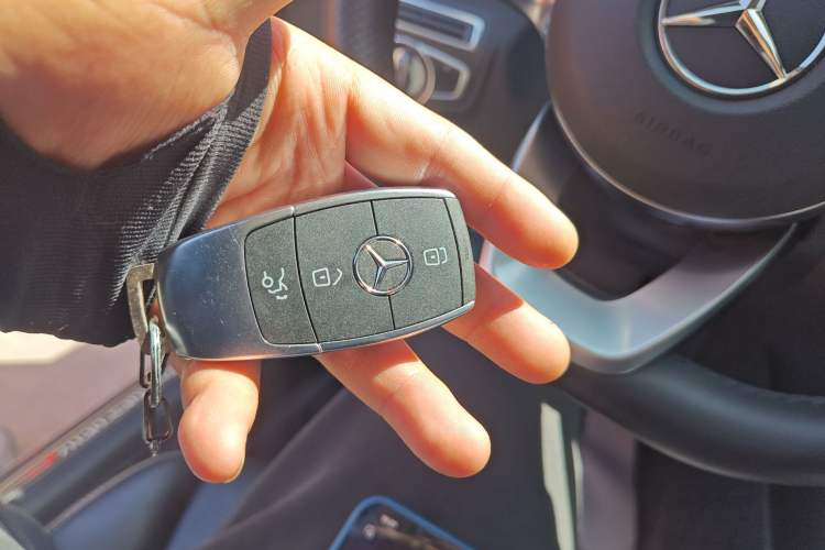 Used Mercedes-Benz C-Class 2021 C 260 L Sport Edition Star Collection Vehicle Key
