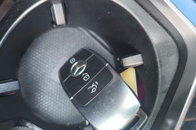 Used Mercedes-Benz C-Class 2021 C 260 Star Edition Vehicle Key