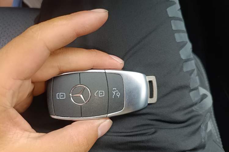 Used Mercedes-Benz C-Class 2021 C 260 L Sport Edition Star Collection Vehicle Key
