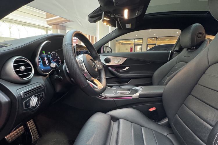 Used Mercedes-Benz C-Class 2021 C 260 Coupe Exterior 9