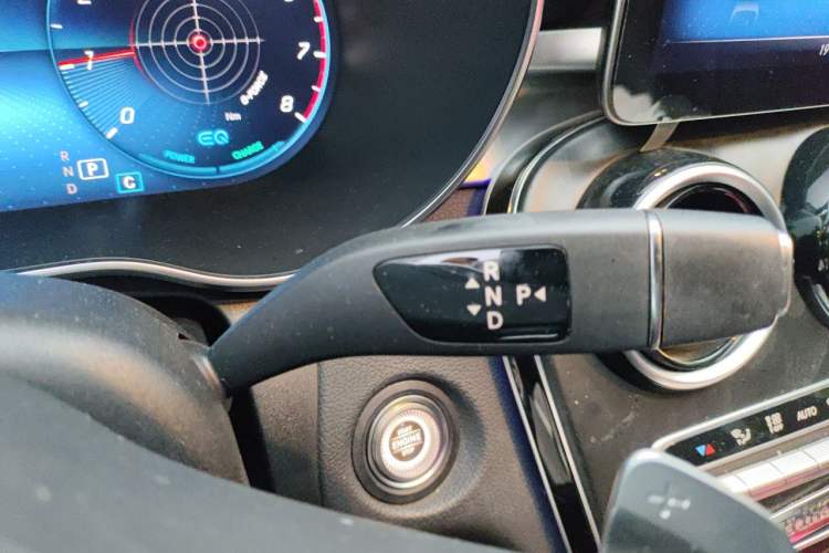 Used Mercedes-Benz C-Class 2021 C 260 L Sport Edition Star Collection Gear Lever