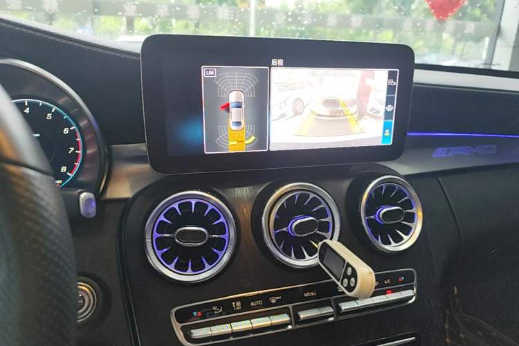 Used Mercedes-Benz C-Class 2021 C 200 L Fashion Edition Sport Version Audio And AC Panel