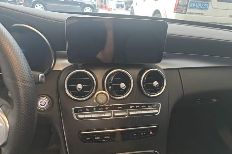 Used Mercedes-Benz C-Class 2021 C 260 L Sport Edition Audio And AC Panel