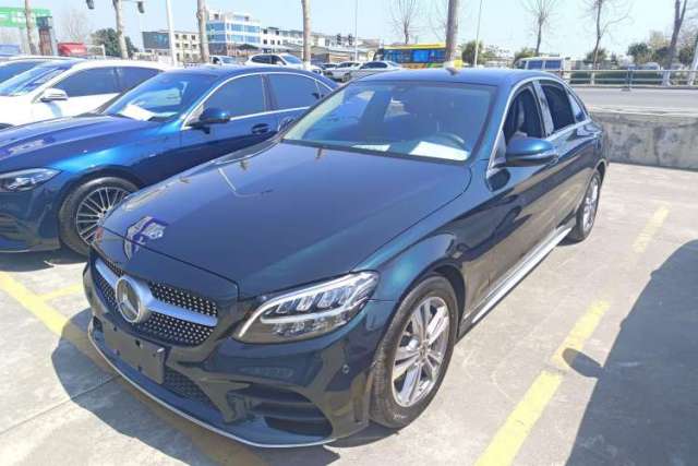 Ojetý Mercedes-Benz C-Class 2021 C 200 L Fashion Edition Sport Version