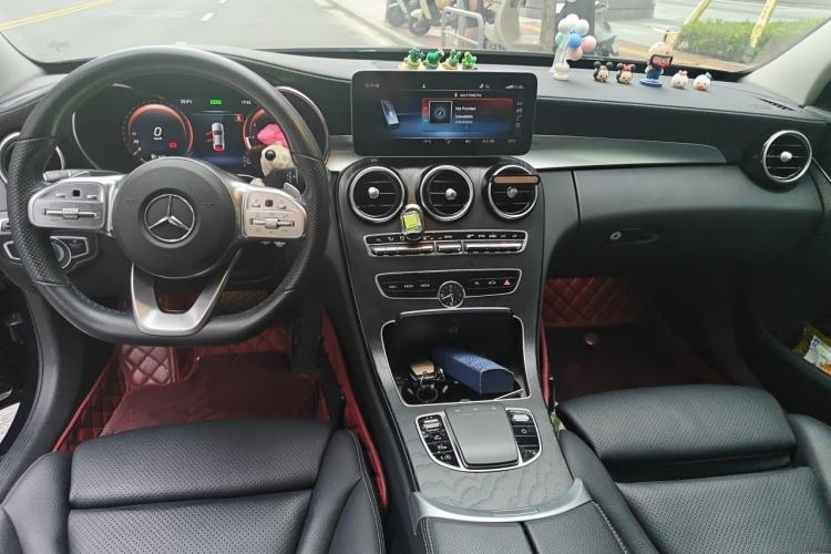 Used Mercedes-Benz C-Class 2021 C 260 L Sport Edition Star Collection Center Console
