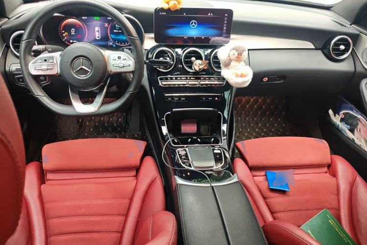 Used Mercedes-Benz C-Class 2021 C 260 Star Edition Center Console