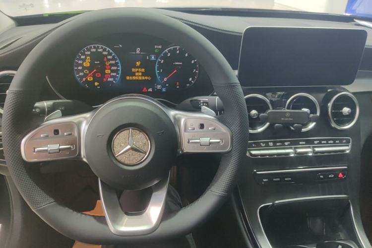 Used Mercedes-Benz C-Class 2021 C 200 L Fashion Edition Sport Version Center Console