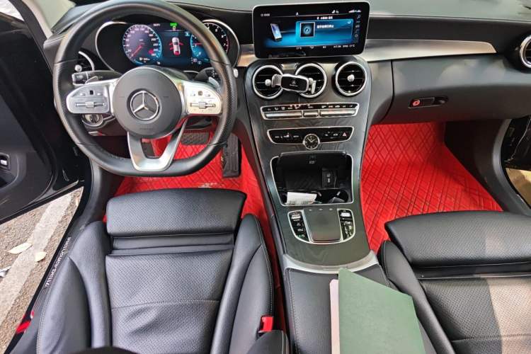 Used Mercedes-Benz C-Class 2021 C 260 L Sport Edition Star Collection Center Console