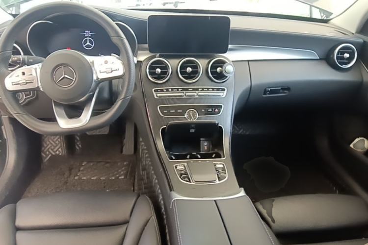 Used Mercedes-Benz C-Class 2021 C 260 L Sport Edition Star Collection Center Console