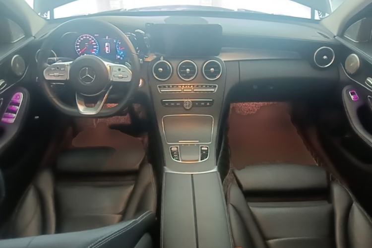Used Mercedes-Benz C-Class 2021 C 200 L Fashion Edition Sport Version Center Console