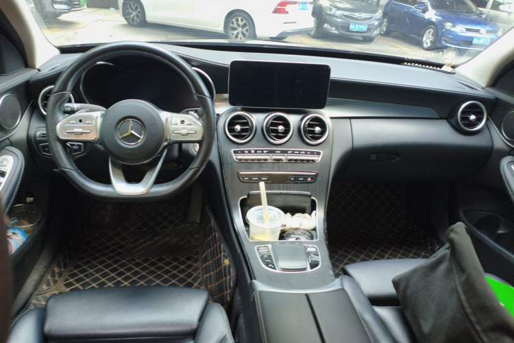Used Mercedes-Benz C-Class 2021 C 200 L Fashion Edition Sport Version Center Console