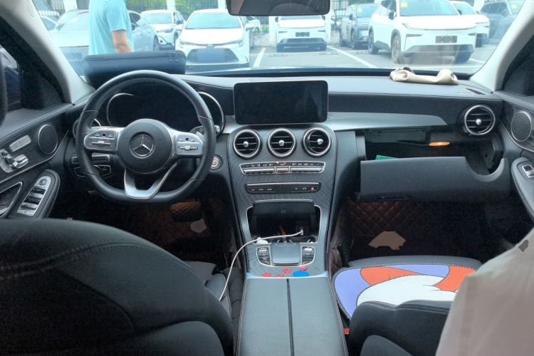 Used Mercedes-Benz C-Class 2021 C 260 L Sport Edition Center Console