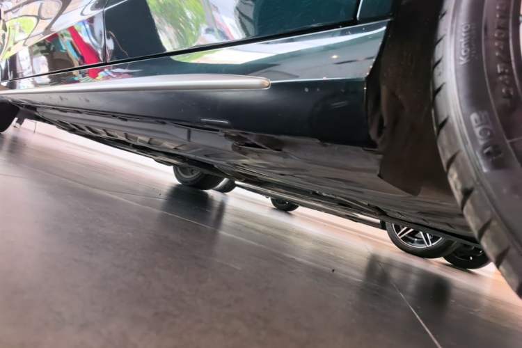 Used Mercedes-Benz C-Class 2021 C 260 L Sport Edition Star Collection Chassis Rear Left