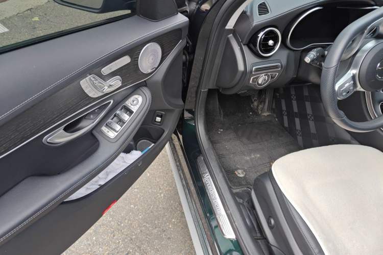 Used Mercedes-Benz C-Class 2021 C 260 L Sport Edition Star Collection Driver Seat