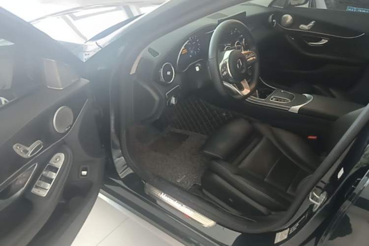Used Mercedes-Benz C-Class 2021 C 200 L Fashion Edition Sport Version Driver Seat
