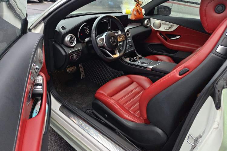 Used Mercedes-Benz C-Class 2021 C 260 Coupe Driver Seat