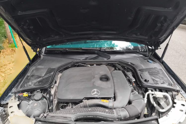 Used Mercedes-Benz C-Class 2021 C 200 L Fashion Edition Sport Version Engine Bay