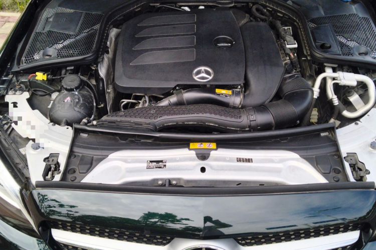 Used Mercedes-Benz C-Class 2021 C 200 L Fashion Edition Sport Version Engine Bay