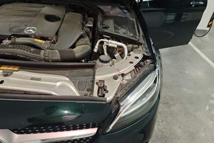 Used Mercedes-Benz C-Class 2021 C 260 L Sport Edition Engine Bay Left