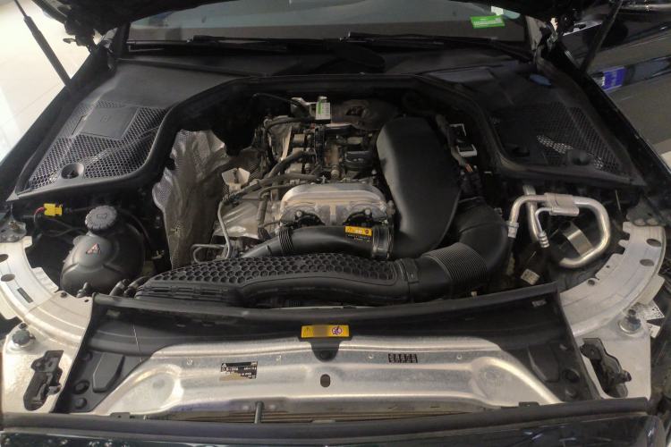 Used Mercedes-Benz C-Class 2021 C 200 L Fashion Edition Sport Version Engine Bay